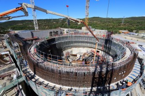 bilim-adamlari-sinirsiz-enerjinin-pesinde