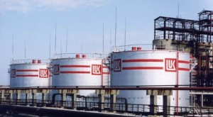 lukoil-tarihinde-ilk-kez-100-milyon-tonluk-petrol-uretimini-gecti