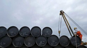 azerbaycan-petrol-uretimini-sabit-tutacak